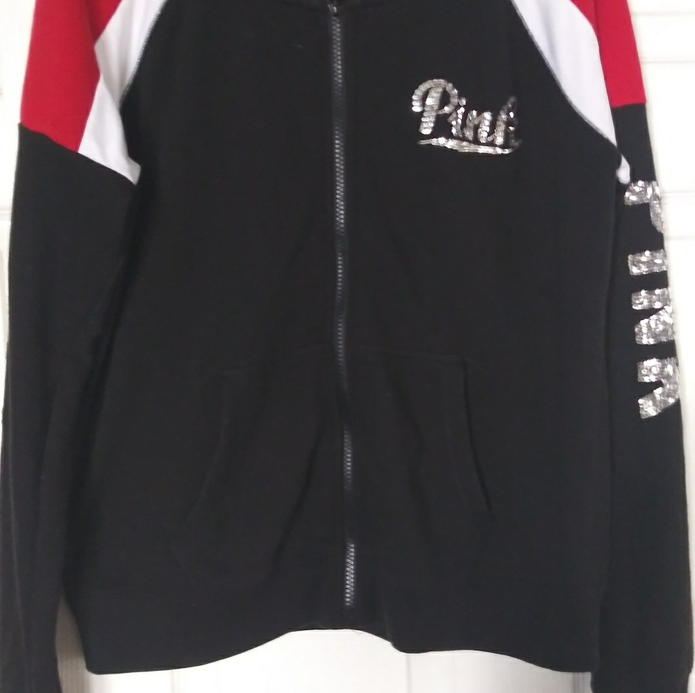 PINK vs hoodie